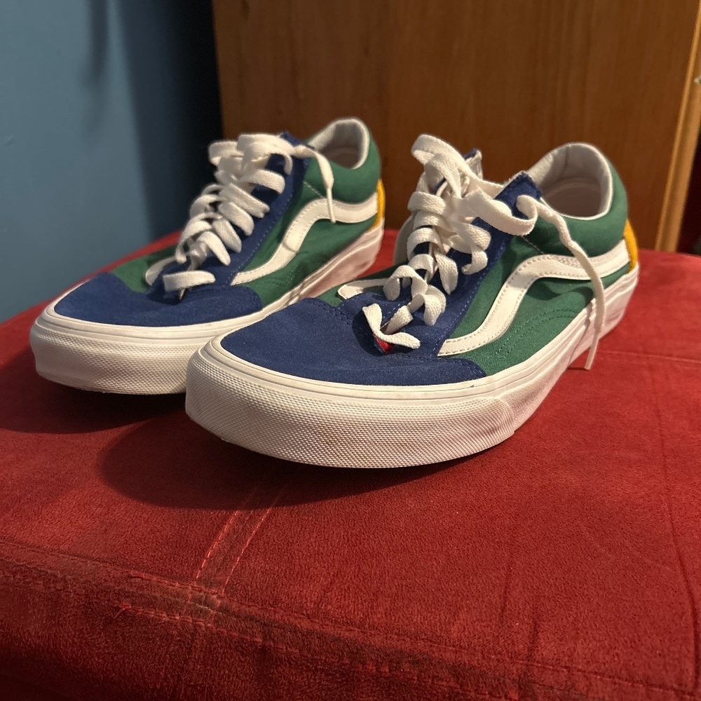 Vans - Old Skool Yacht Club: Men 10.5/ Women 12.0